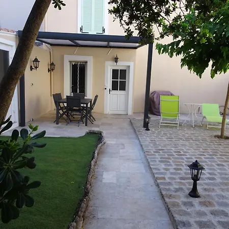 Mourillon Maison Et Jardin 6-8 Pers *